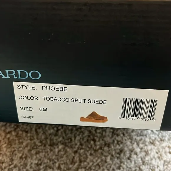 Bernardo Phoebe Platform Clogs