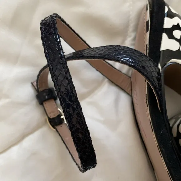 Betsey Johnson Milana floral platform heels