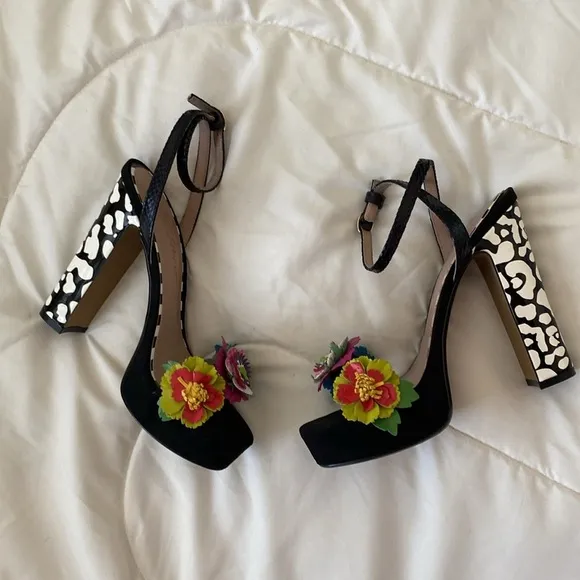 Betsey Johnson Milana floral platform heels
