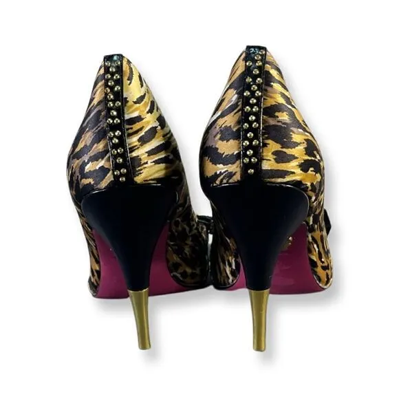 Betsey Johnson - Leopard Heels