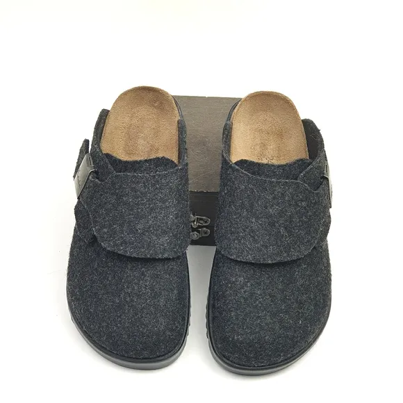 Betula by Birkenstock Boston charcoal clogs  L7 M5 closed toe wool felt