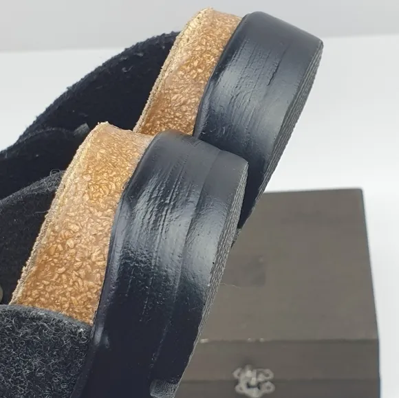 Betula by Birkenstock Boston charcoal clogs  L7 M5 closed toe wool felt