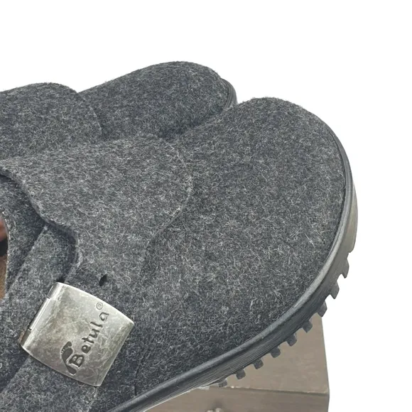 Betula by Birkenstock Boston charcoal clogs  L7 M5 closed toe wool felt