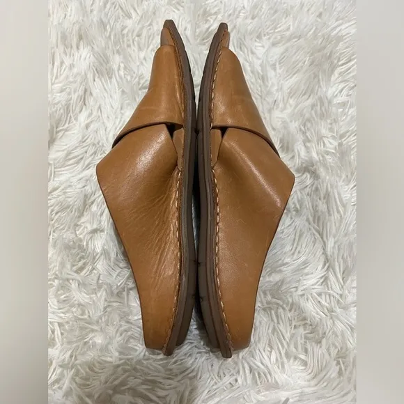Bionica Arcola Slides  - Size 9