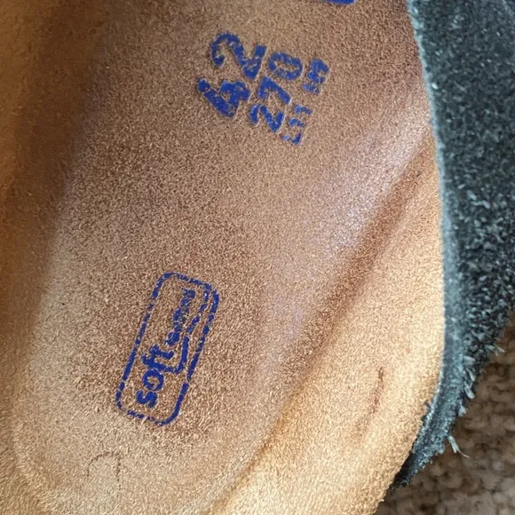 BIRKENSTOCK Boston soft footbed clog black suede leather
