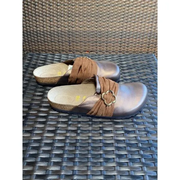 Birkenstock Metallic Leather Tatami Clogs 39