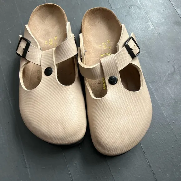 Birkenstock Papillo Clogs, size 38