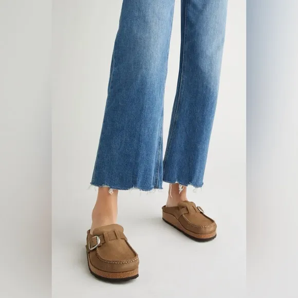 Birkenstock Women’s Buckley Classic Moccasin-Style Suede Clog in Tea