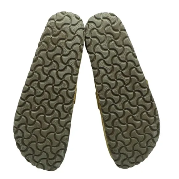 Birkenstock Women’s Buckley Classic Moccasin-Style Suede Clog in Tea