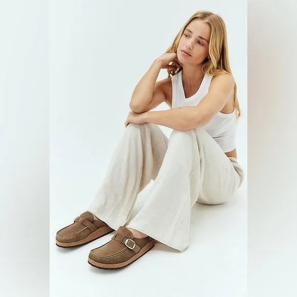 Birkenstock Women’s Buckley Classic Moccasin-Style Suede Clog in Tea