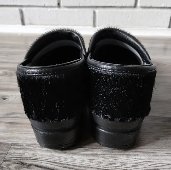 Bjork Professional Black Fur Leather Clogs Size EU 36, US 5.5-6