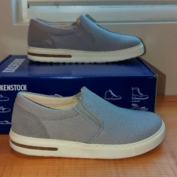 BNIB Sz 38 Birkenstock grey Oswego slip ons