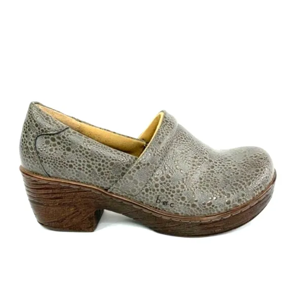 B.O.C Born Concepts (Size 9.5) Gray Embossed Lehane Slip-on Chunky Heel Clogs