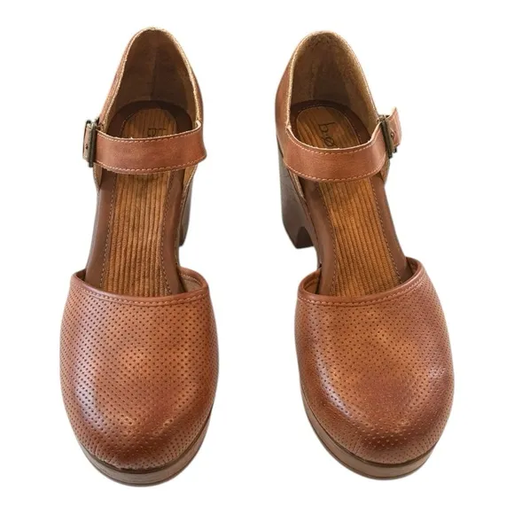 B.O.C Gia Mary Jane Buckle Hybrid Clogs Tan Size 10 NEW