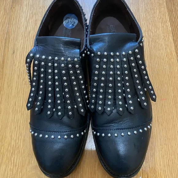 Boemos Black Silver Leather Studs Kiltie Oxfords