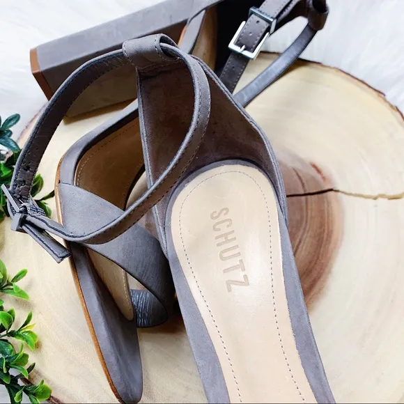 BOGO SCHUTZ Enida Heels Size 10 New $170