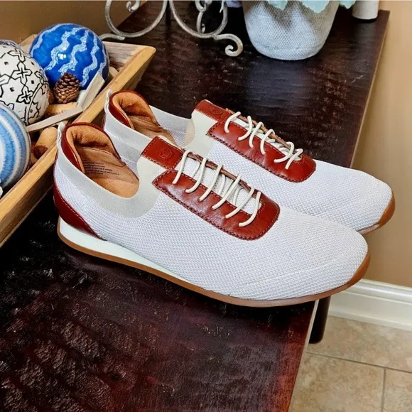 Born Barrett Knit Sneakers Tan/White Slip-Ons Mens Sizes NWT