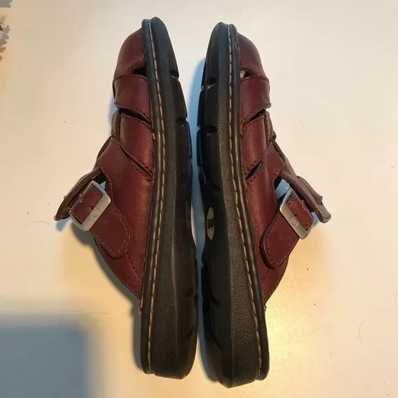 Born Clogs Sz 7
