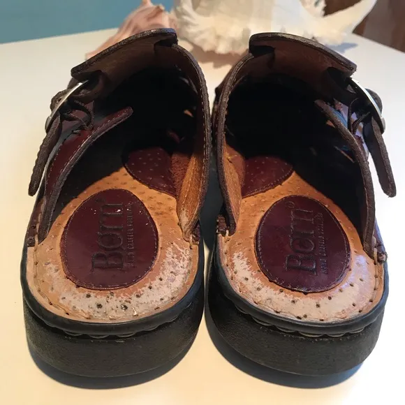 Born Clogs Sz 7