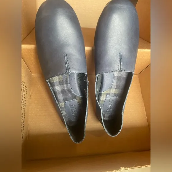 Born Women's Blue Leather Slip-On Shoes, size 10