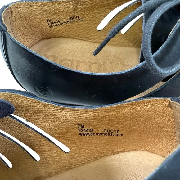 Born Yakob Cut Out Yankee Blue Leather Lace-Up Oxfords Women’s Size 7M