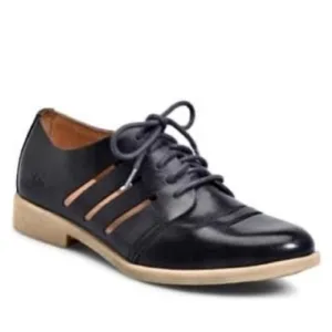 Born Yakob Cut Out Yankee Blue Leather Lace-Up Oxfords Women’s Size 7M