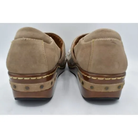 Born Womens Size 9.5 Bailie Taupe Birch Tribal Fabric Closed Back Casual Clogs