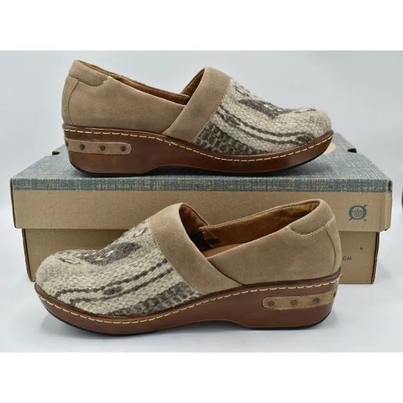 Born Womens Size 9.5 Bailie Taupe Birch Tribal Fabric Closed Back Casual Clogs