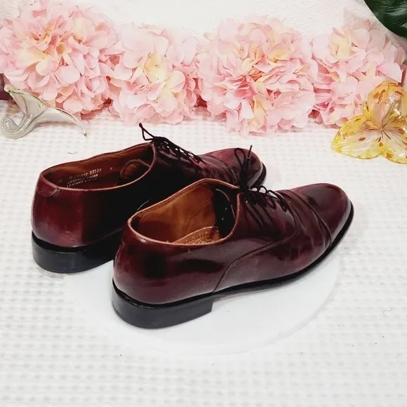 BOSTONIAN Classic Brownish Red Leather Oxfords Size 10M