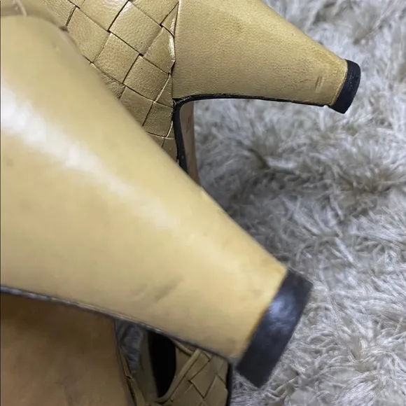 Bottega Veneta beige open toe heels.  Authentic.