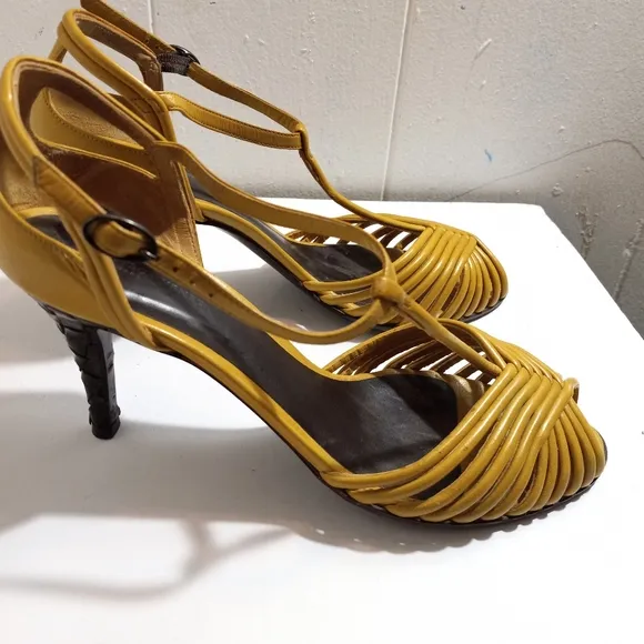 Bottega veneta green open toe heels