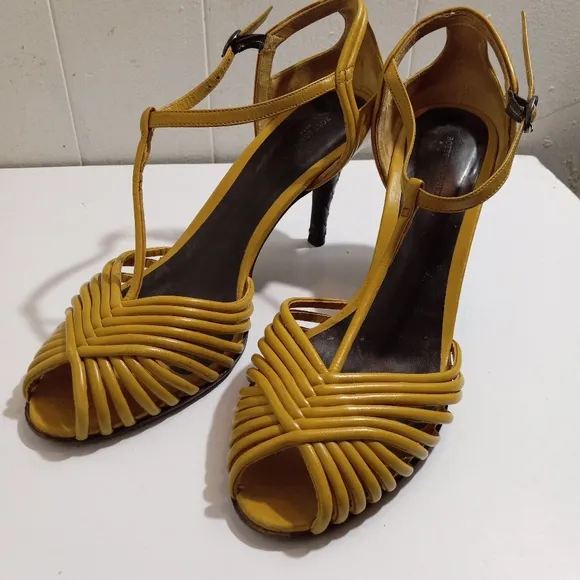 Bottega veneta green open toe heels