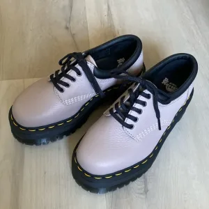 BRAND NEW! Dr. Martens Unisex Quad II Platform Oxfords In Vintage Taupe - Size 5
