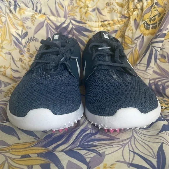 Brand New Nike Golf Shoes Lace Up Sneakers Blue &amp; White Lightweight Traction