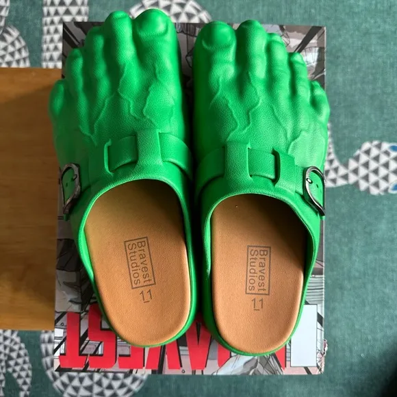 Bravest Studios Green Hulk Toe Foot Clogs