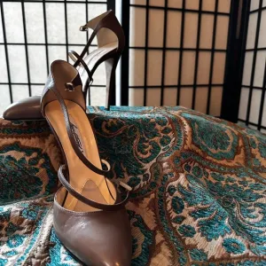 Brian Atwood Court Stiletto’s
