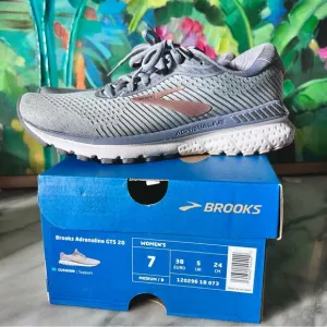 Brooks Adrenaline GTS 20 Running Shoes