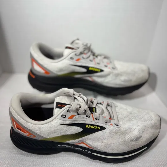 BROOKS Adrenaline GTS 23 Running Shoes Oyster Black Red Orange Size 12 Men's