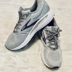 Brooks Athletic Shoes