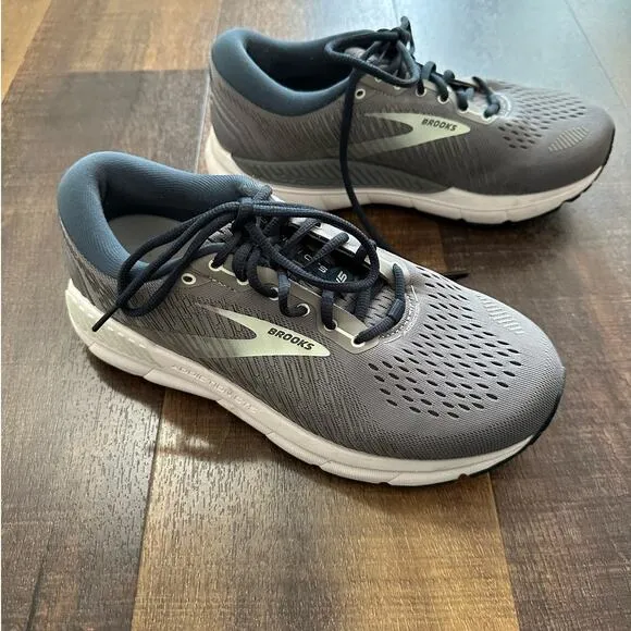 Brooks Women's Addiction GTS 15 Supportive Running Shoes Size 9