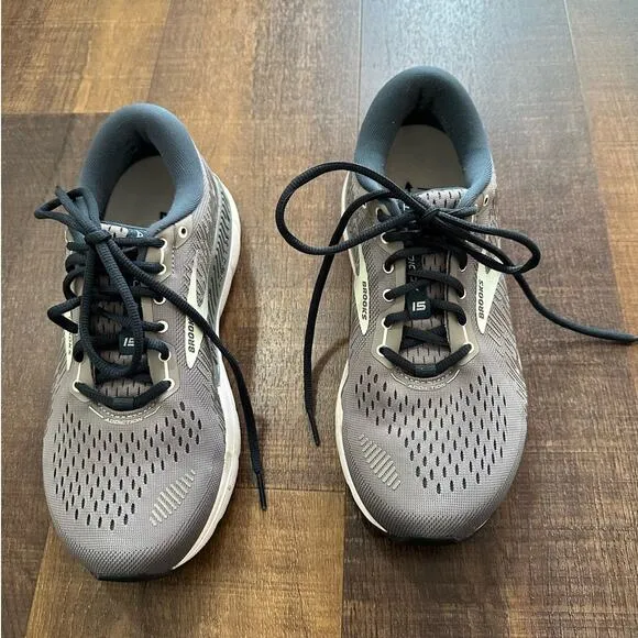 Brooks Women's Addiction GTS 15 Supportive Running Shoes Size 9