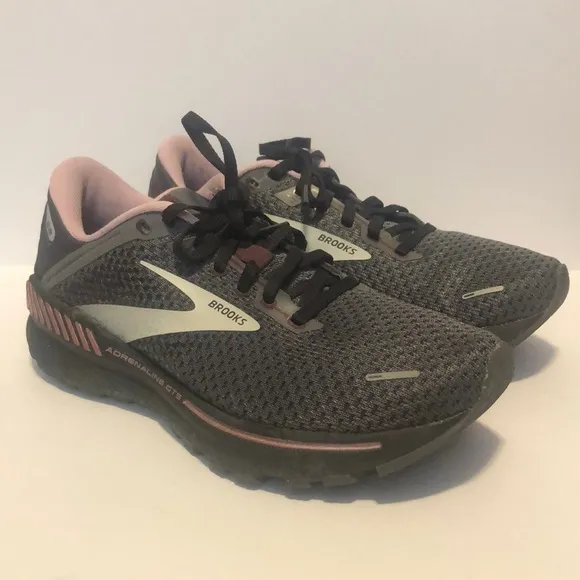 Brooks Women's Gray and Pink Adrenaline GT 22
