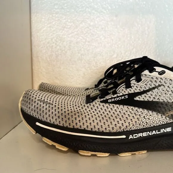 Brooks Mens Adrenaline GTS 22 Supportive Running Shoes Soft Cushioned Athletic