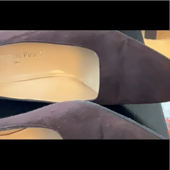 Brown Block Heel Pumps with Pointed Toe