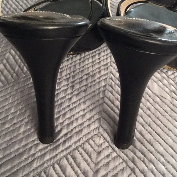 Bruno Magli size 9 black leather heels for women