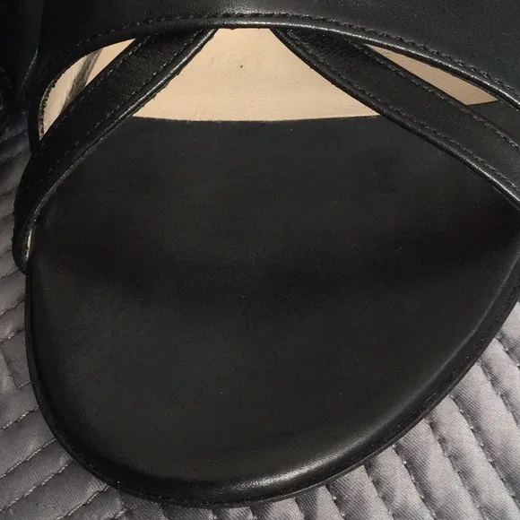Bruno Magli size 9 black leather heels for women