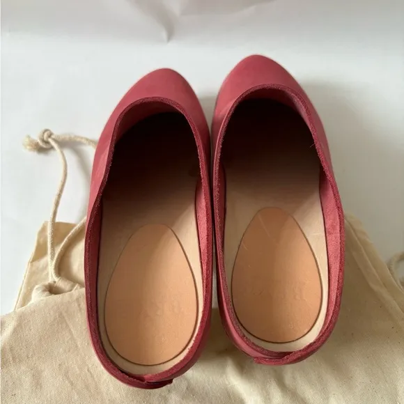 Bryr Chloe Clogs in Azalea - size 39/9
