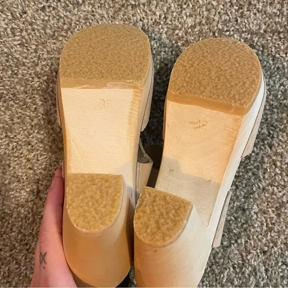 Bryr Miranda Peep Toe Sandals wood clogs