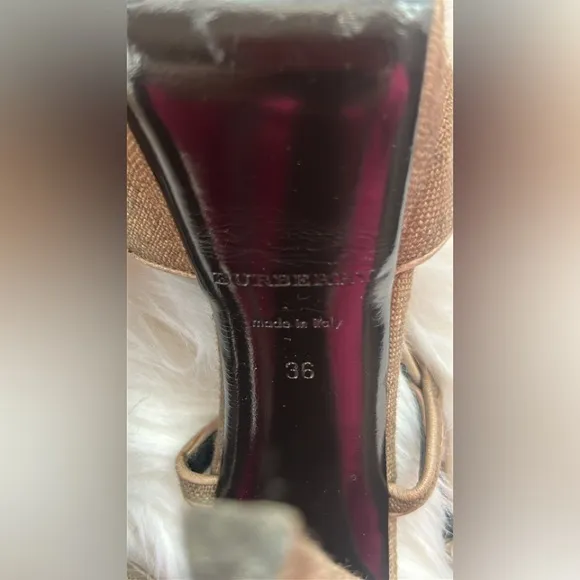 Burberry Linen Heels Size 36