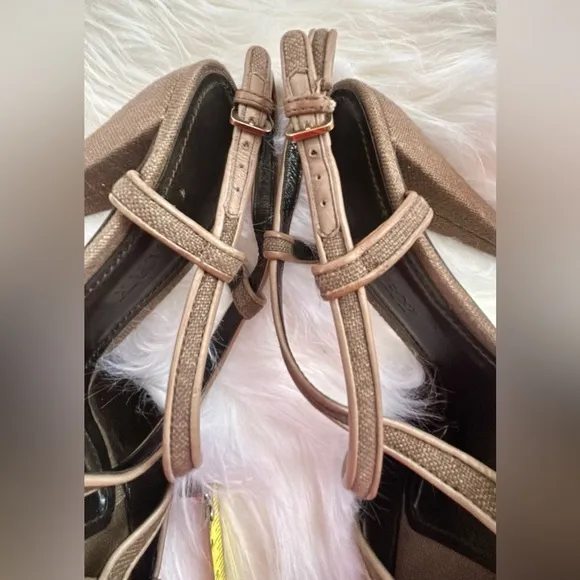 Burberry Linen Heels Size 36